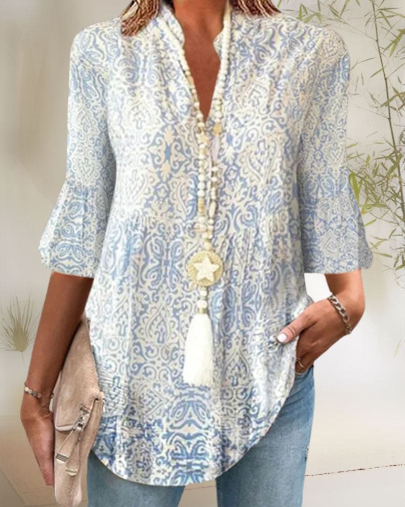 Blouse with 3/4 sleeves and floral print