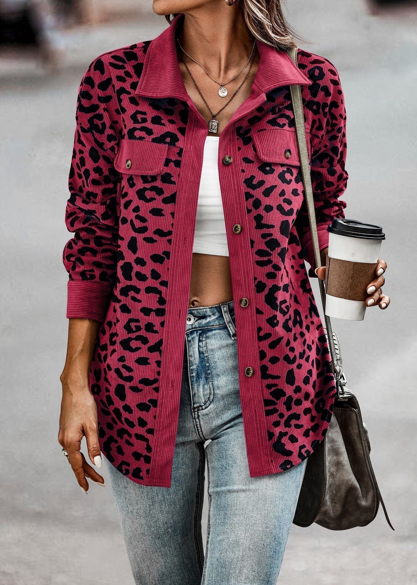 Chic leopard jacket