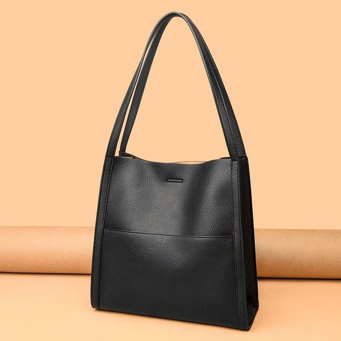 Handmade shoulder strap bag in vegan leather