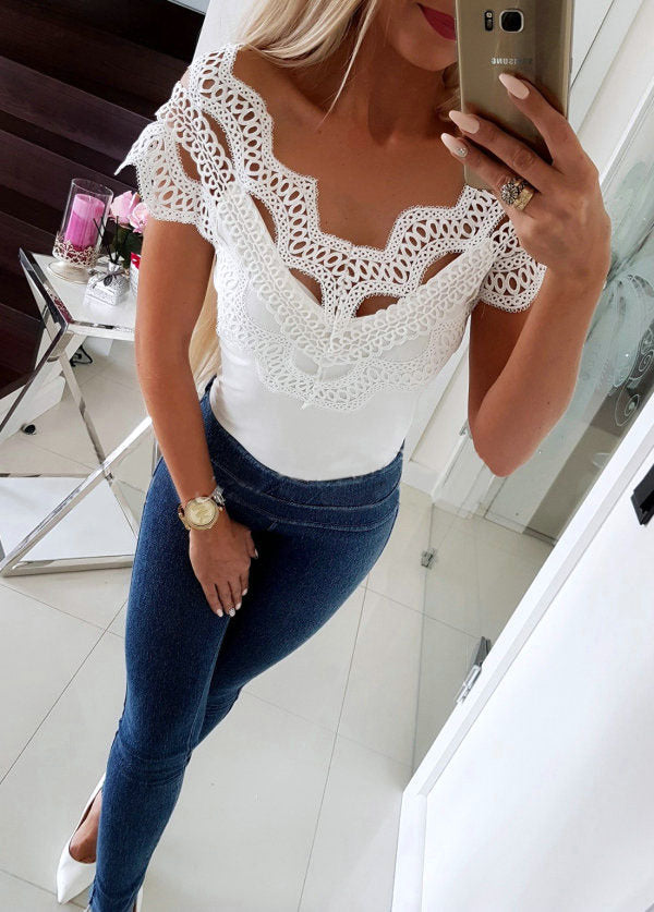 Fashionable lace signature blouse