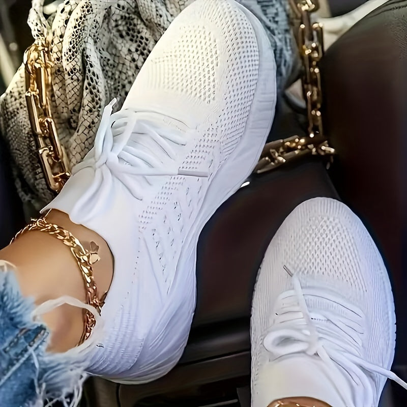 Casual and comfortable knitted trainers