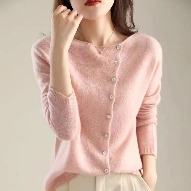 The chic and comfortable cardigan