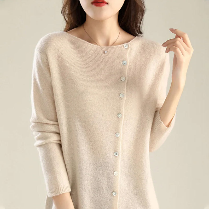 The chic and comfortable cardigan