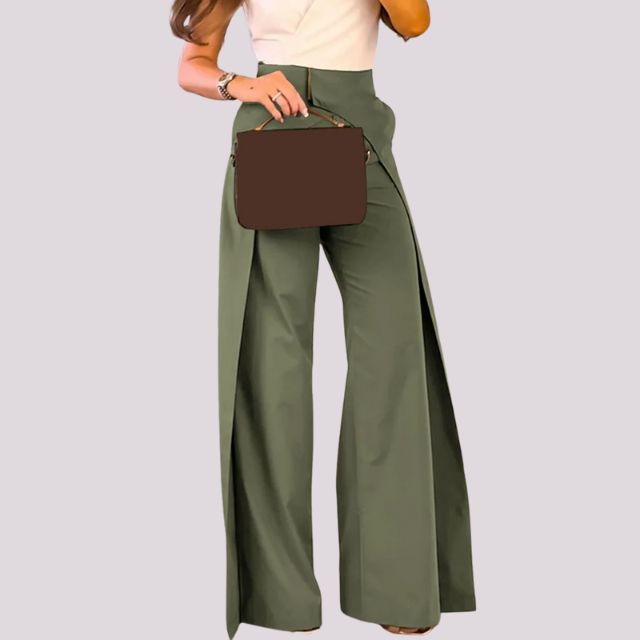 High waisted trousers with wide leg