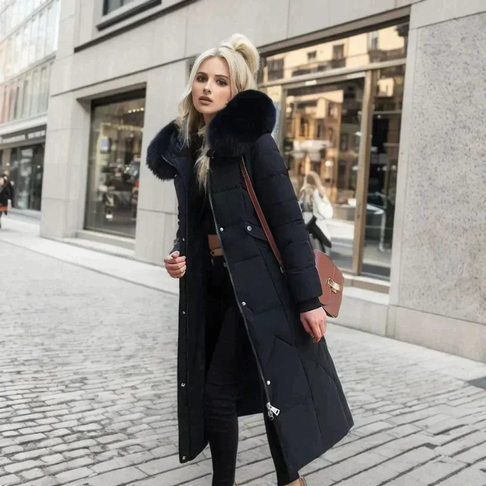 Fashionable coat with faux fur trim