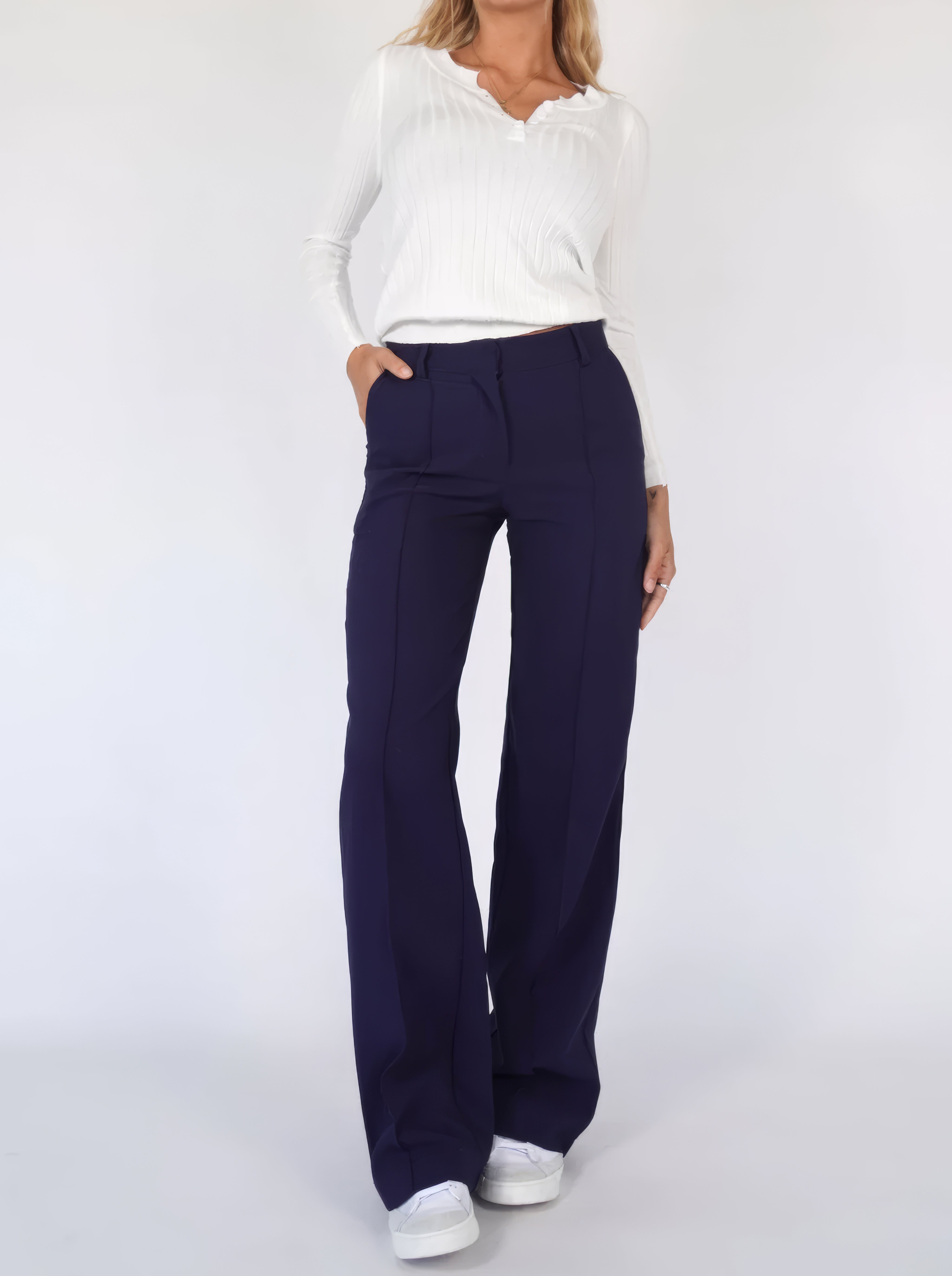 Wide trousers