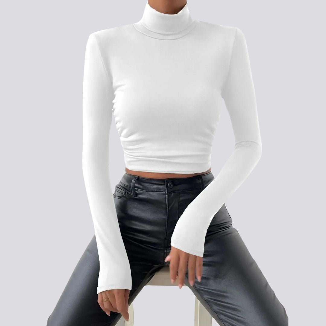 Elegant long-sleeved crop top with turtleneck