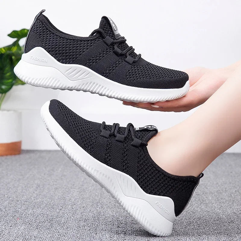 Women's leisure sneakers