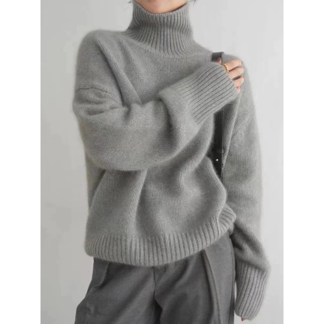 Serenita | Warm Turtleneck Long Sleeves Sweater for Women