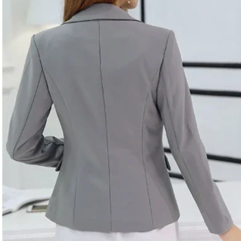 Stylish women's blazer with ankle button fastening