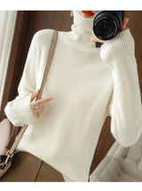 Cosy, warm knitted cashmere jumper