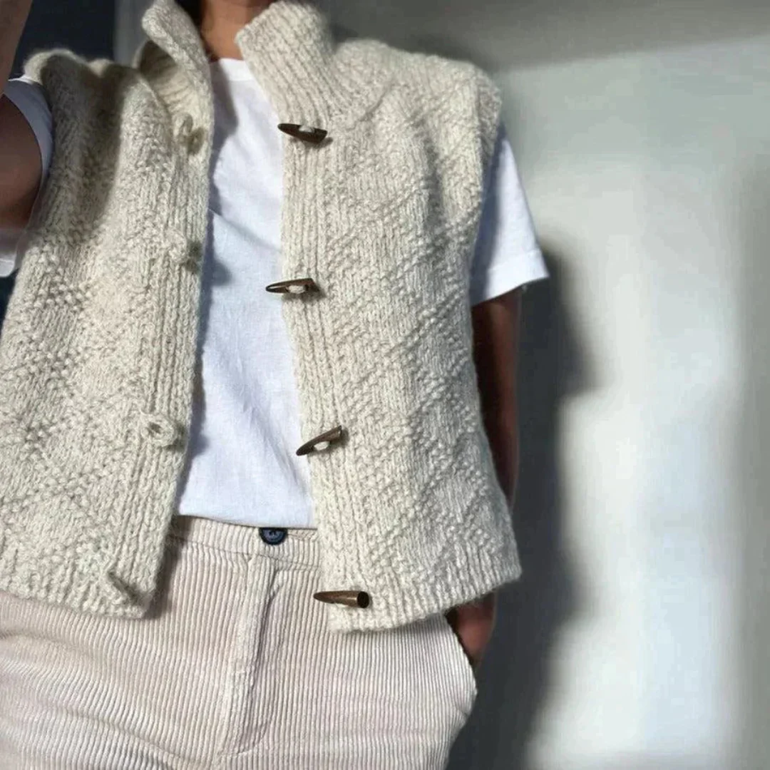 Daenerys | Winter Knitted Sleeveless Cardigan For Women