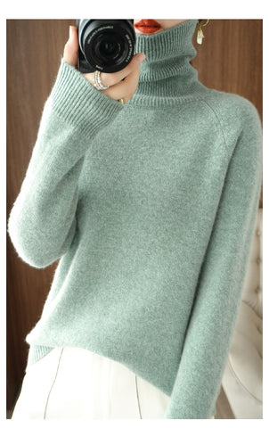 Cosy, warm knitted cashmere jumper