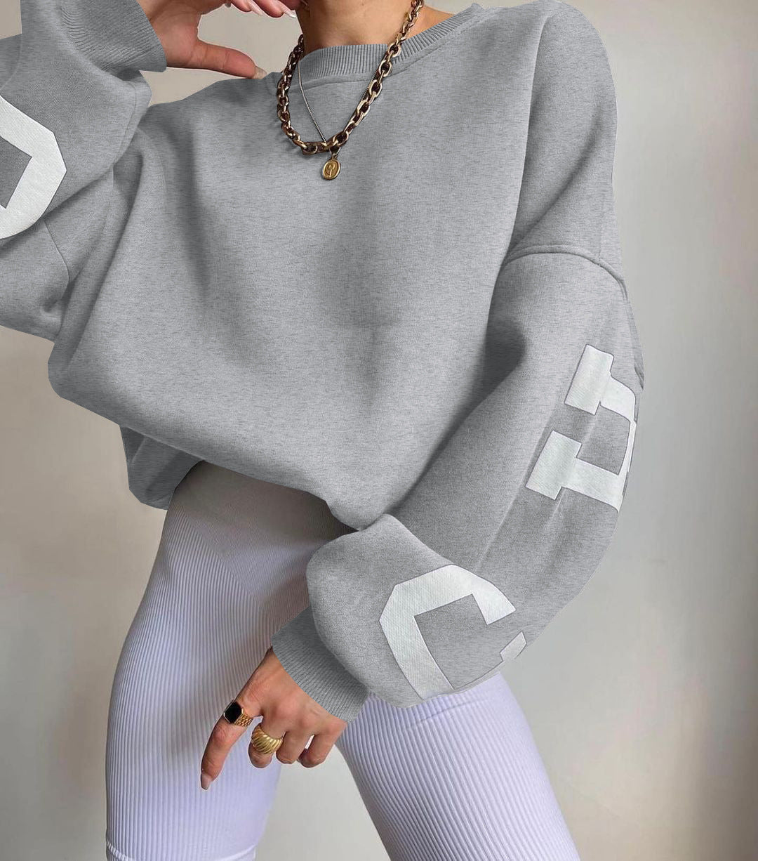 Dina - Oversized Sweatshirt