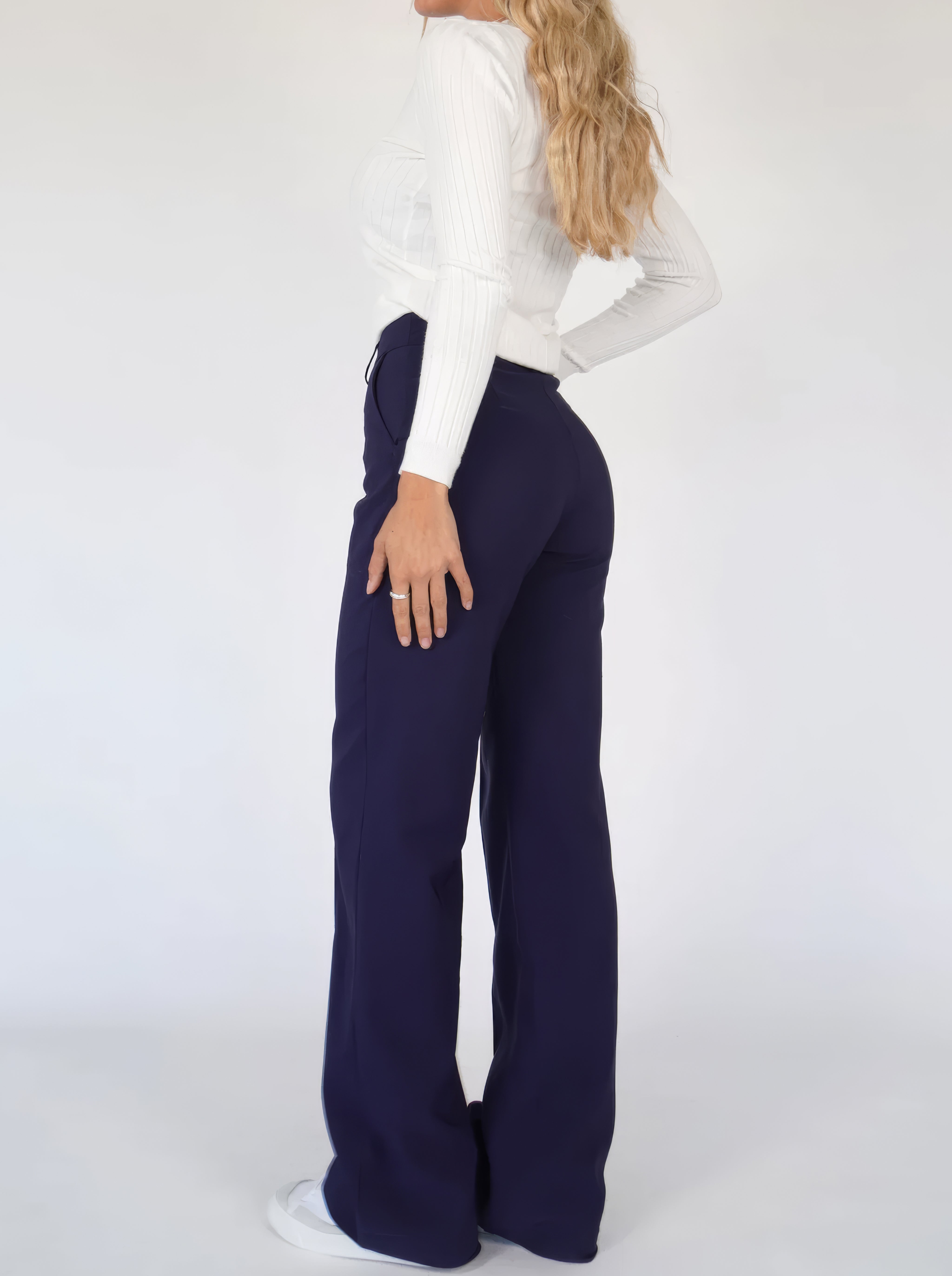 Comfortable wide trousers