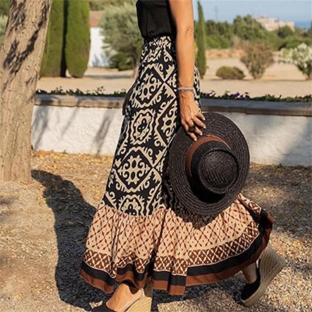 Maxi skirt with ethnic pattern and ruffled hem