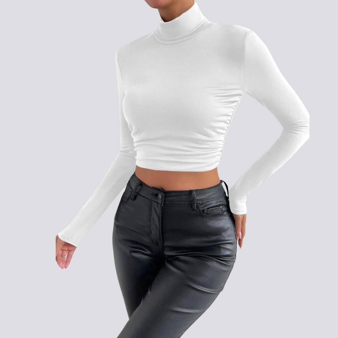 Elegant long-sleeved crop top with turtleneck