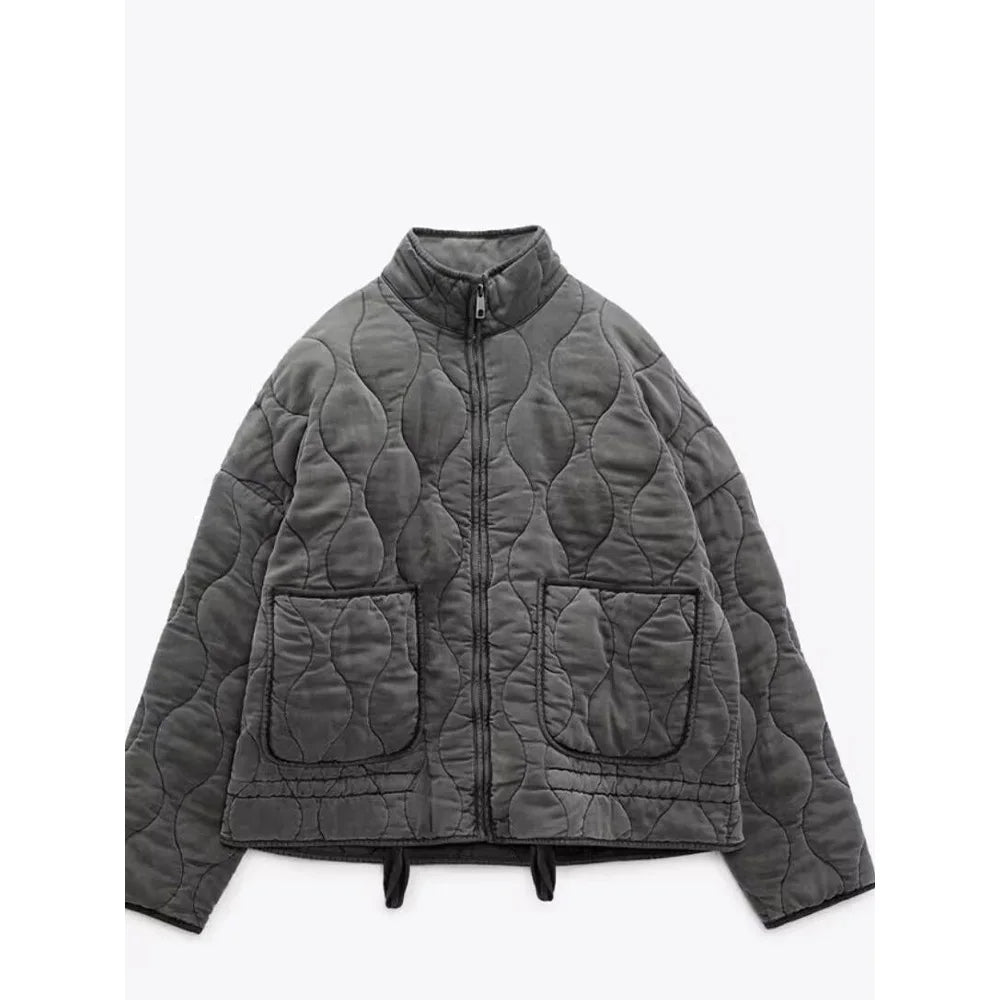 Chic Vintage Twist quilted jacket for women