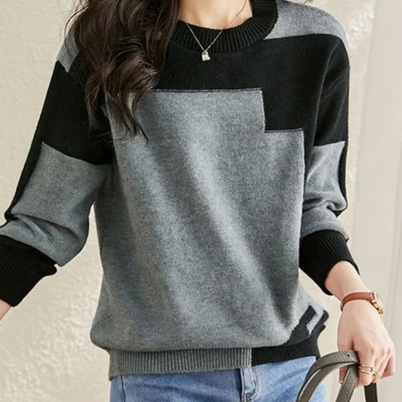 Women's Round Neck Sweater with Graphic Design, Soft Knit