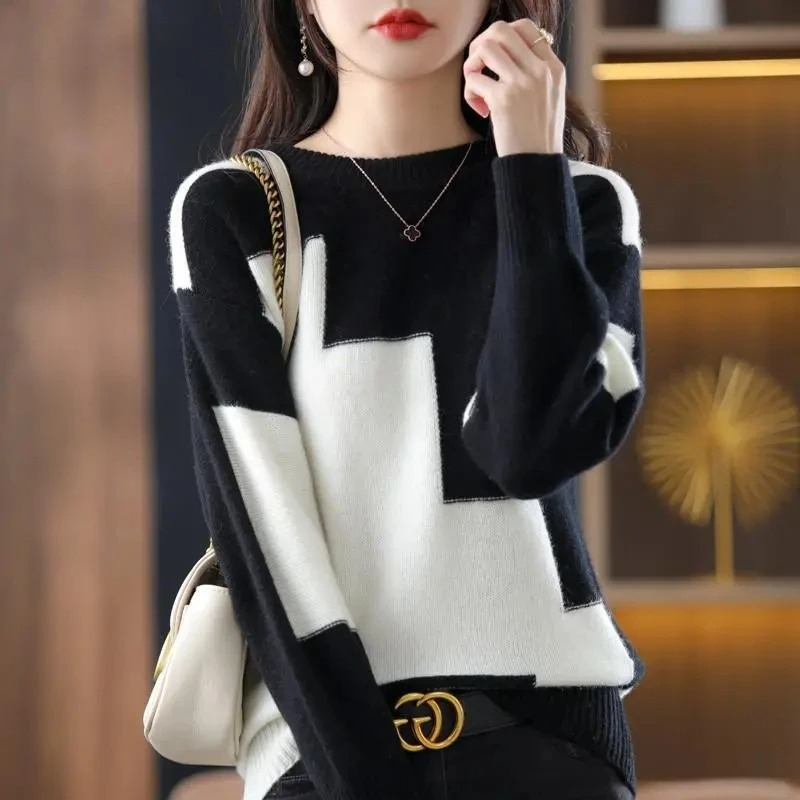 Trendy Women's Sweater