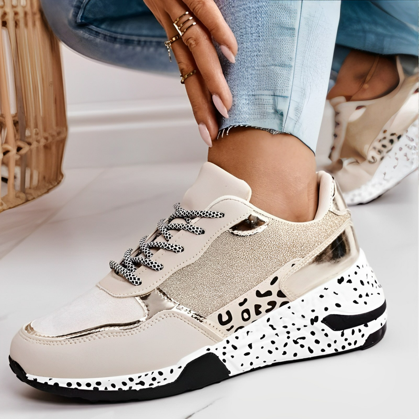 Delora | Orthopedic sneakers for women