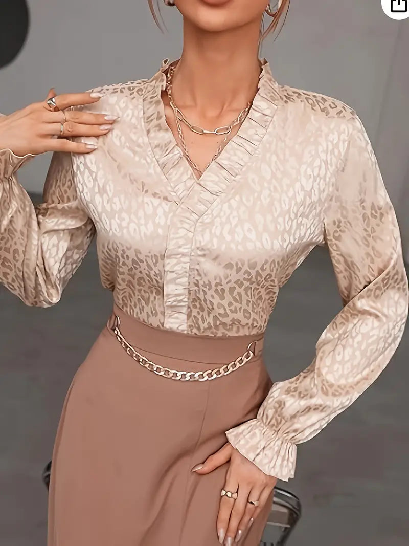 Casual Blouse With V-Neck, Ruffles and Long Sleeves and Leopard Print