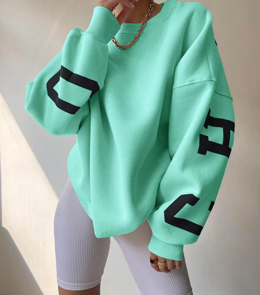 Dina - Oversized Sweatshirt