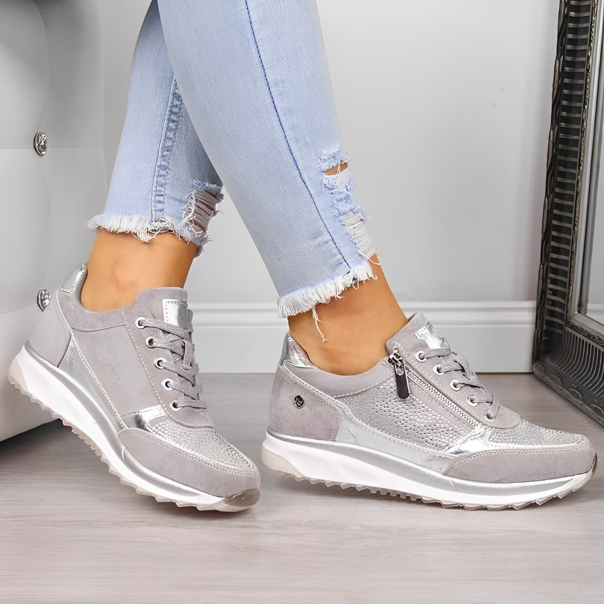 Eliana | Zip-up sneakers