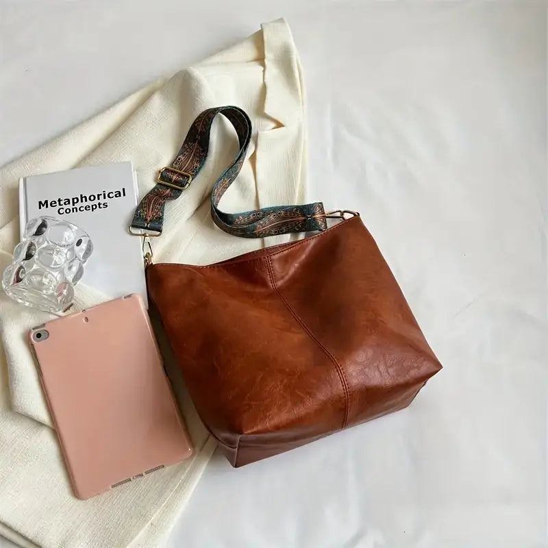 Olivia | Vintage Shoulder Bag