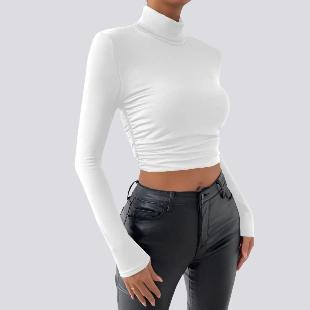 Elegant long-sleeved crop top with turtleneck