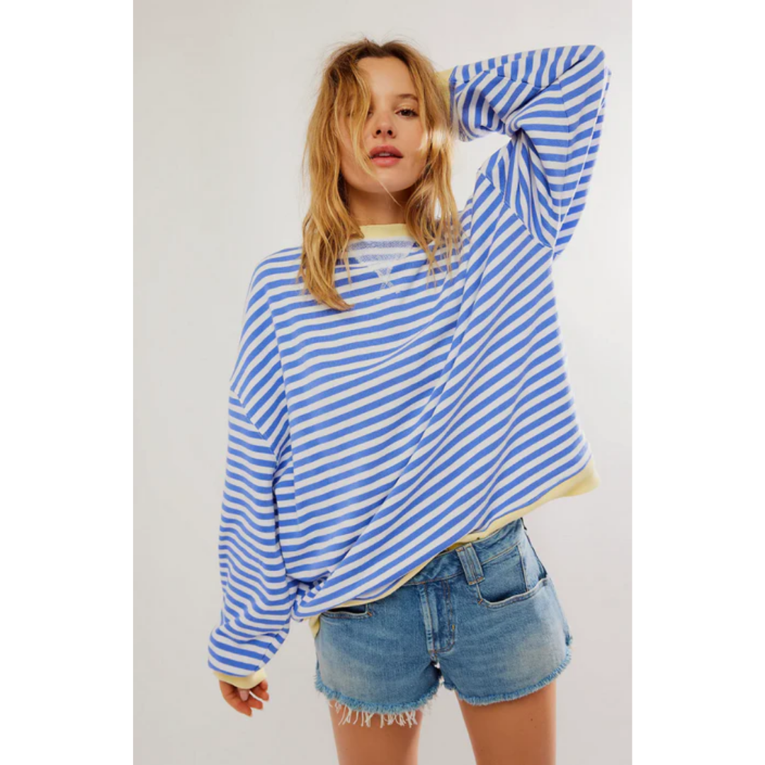 Buckly | Winter Striped Oversized Sweatshirt For Women