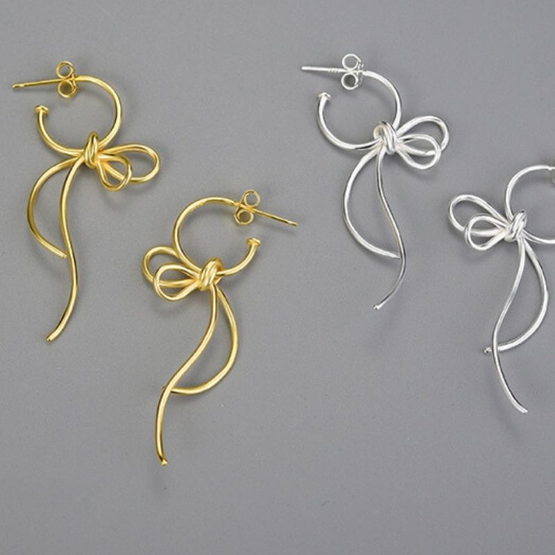 Playful loop dangle earrings