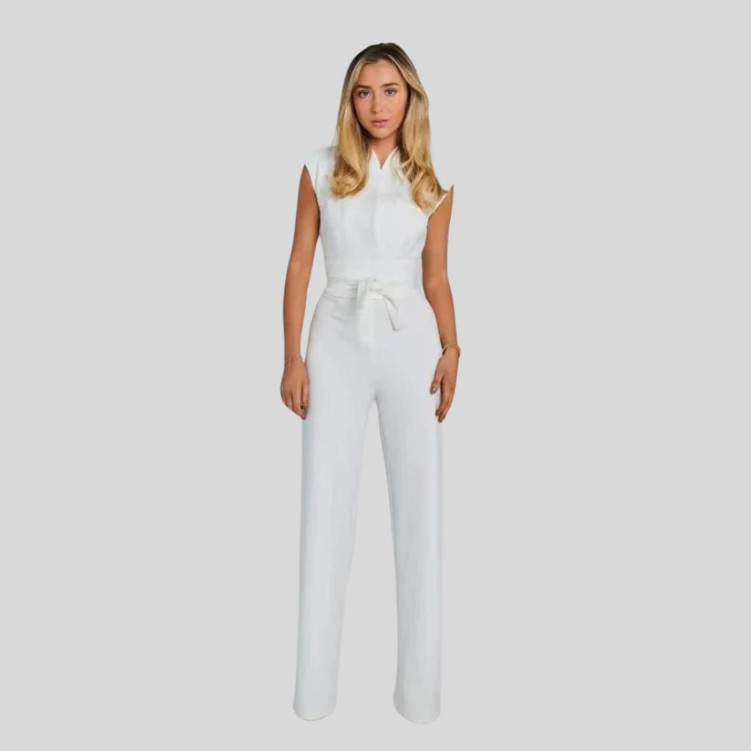 Elegant sleeveless jumpsuit with waist cinching