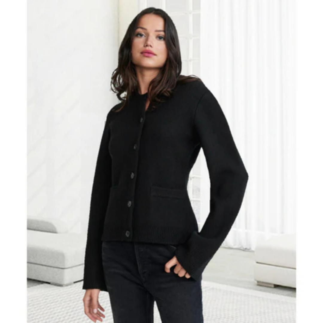 Maina | Stylish Winter Button Down Cardigan For Women