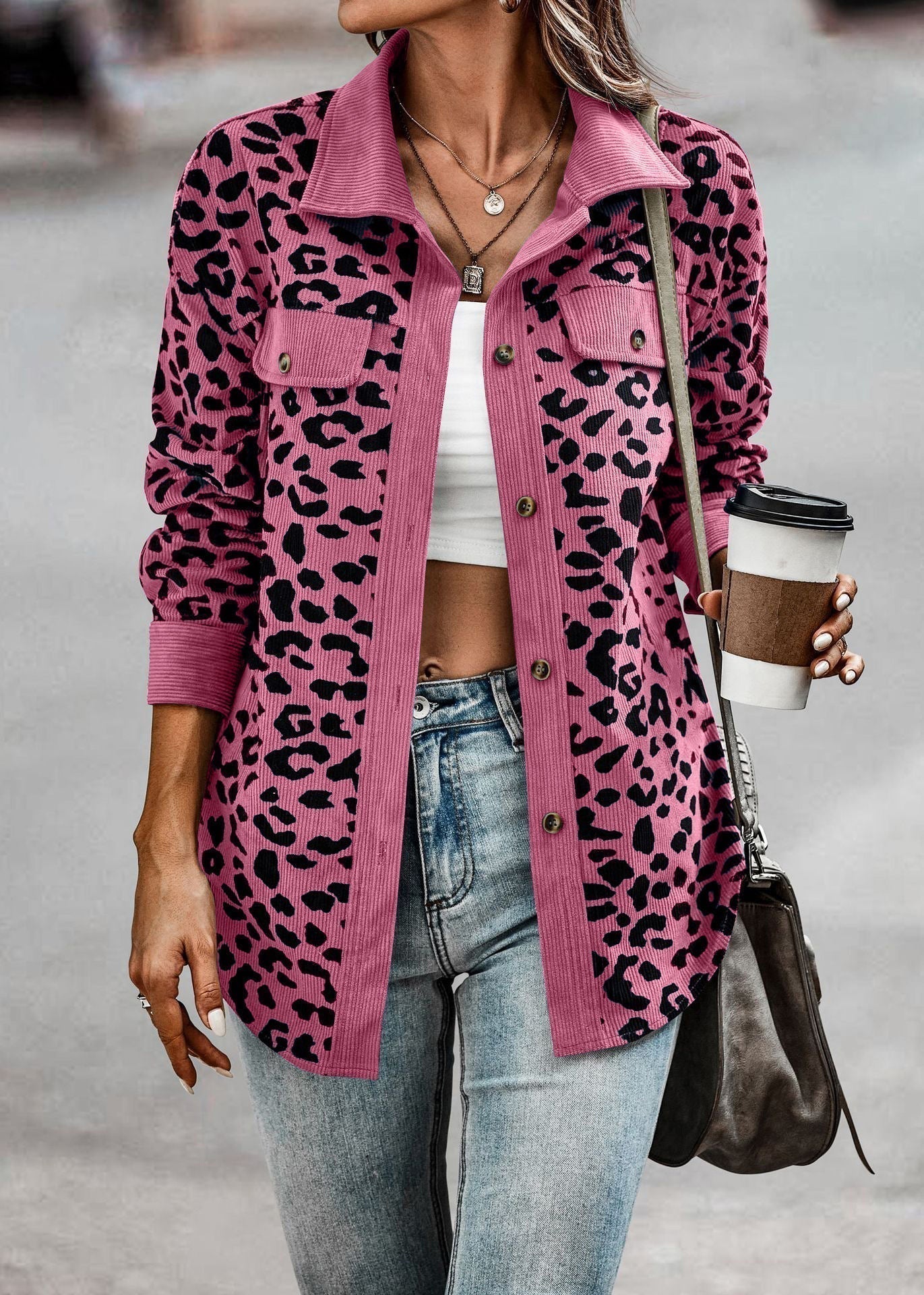 Chic leopard jacket