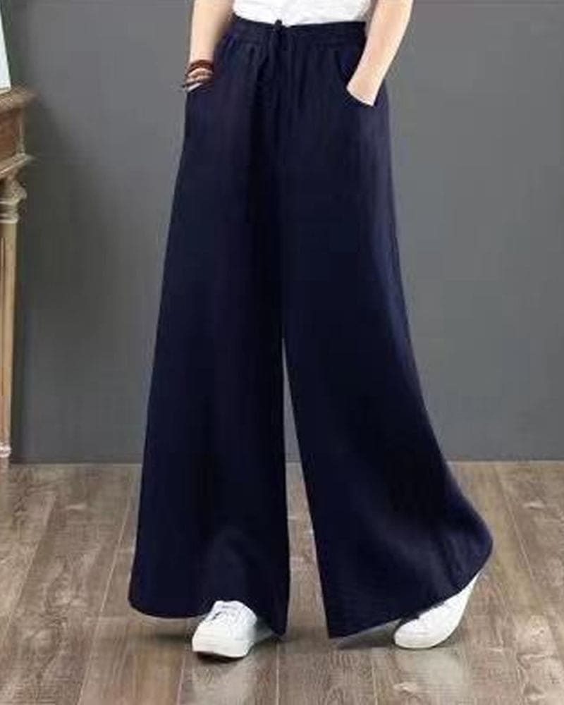 Trousers in plain colour