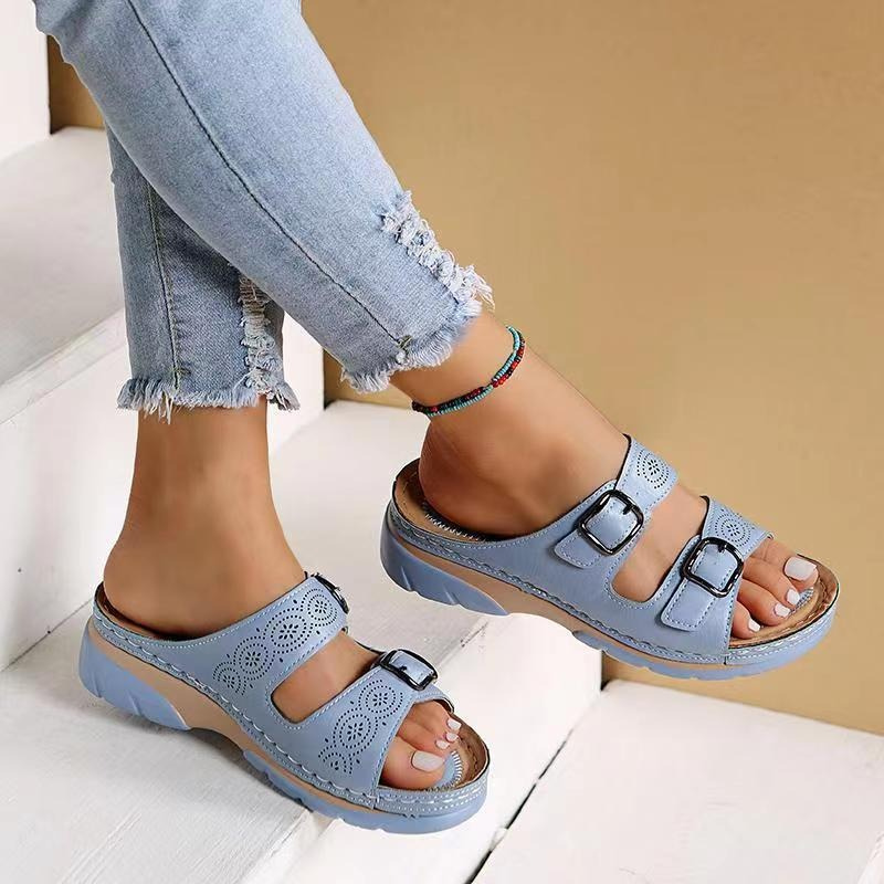 Comfortable wedge sandals