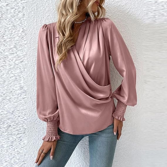 Elegant blouse top with V-neck and balloon sleeves