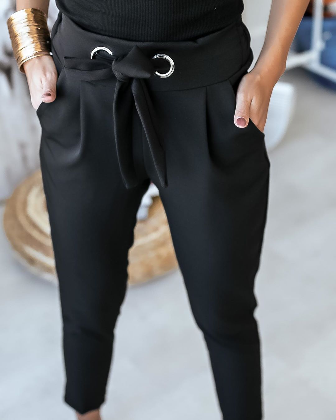 Casual trousers with high waist