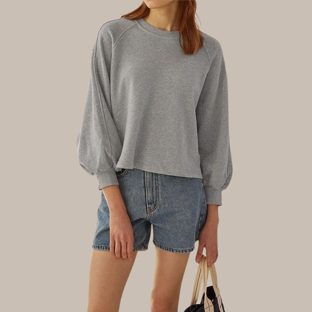 Classic crewneck sweatshirt with balloon sleeves