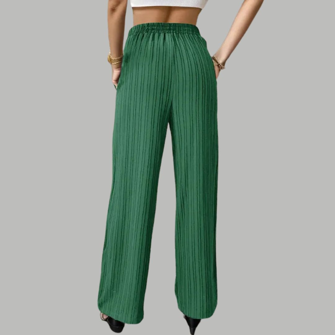 Pleated wide trousers with drawstring