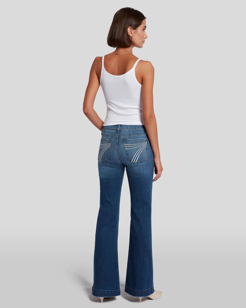 Ela™ - Women's Flared Elastic Jeans