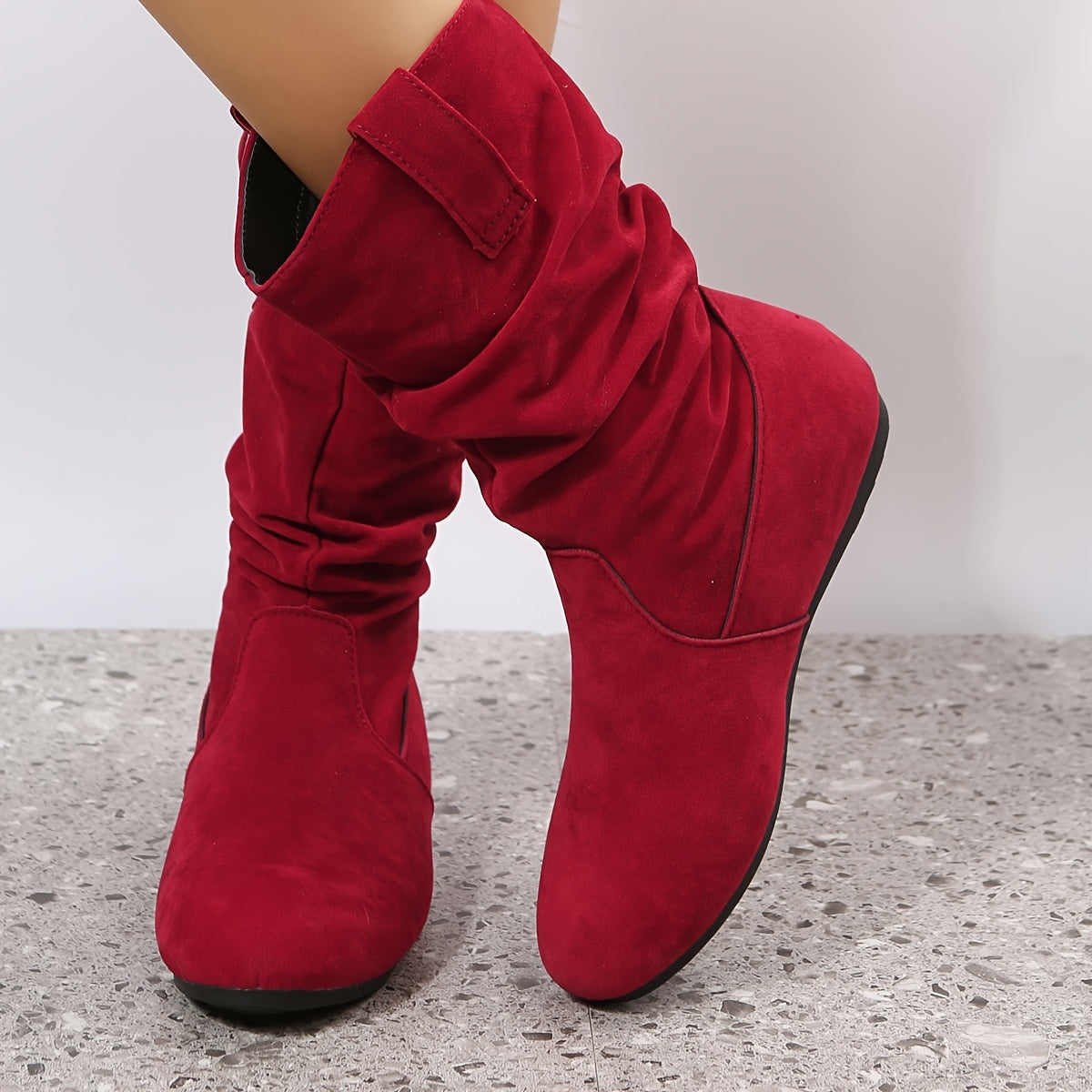 Warm ankle boot with soft lining