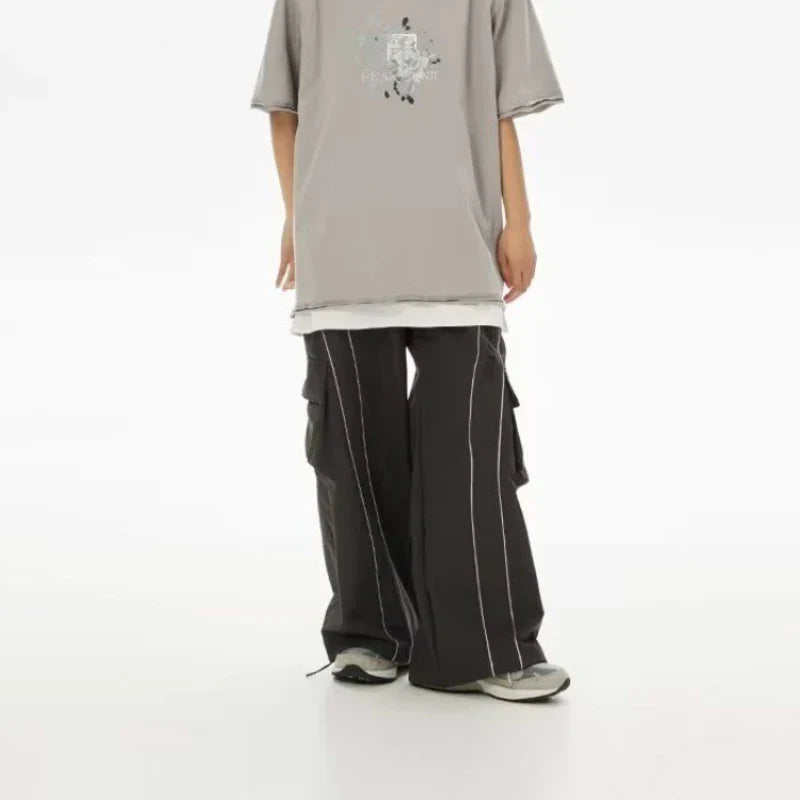 Wide trousers with contrast stitching