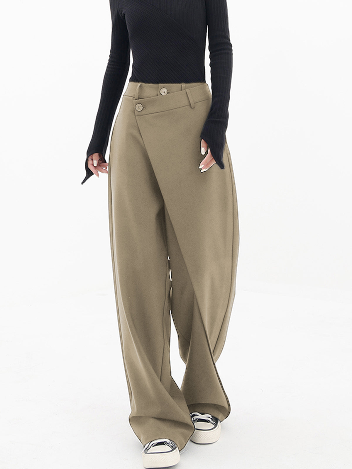 Pauline - Wide leg trousers with asymmetric and overlapping buttons