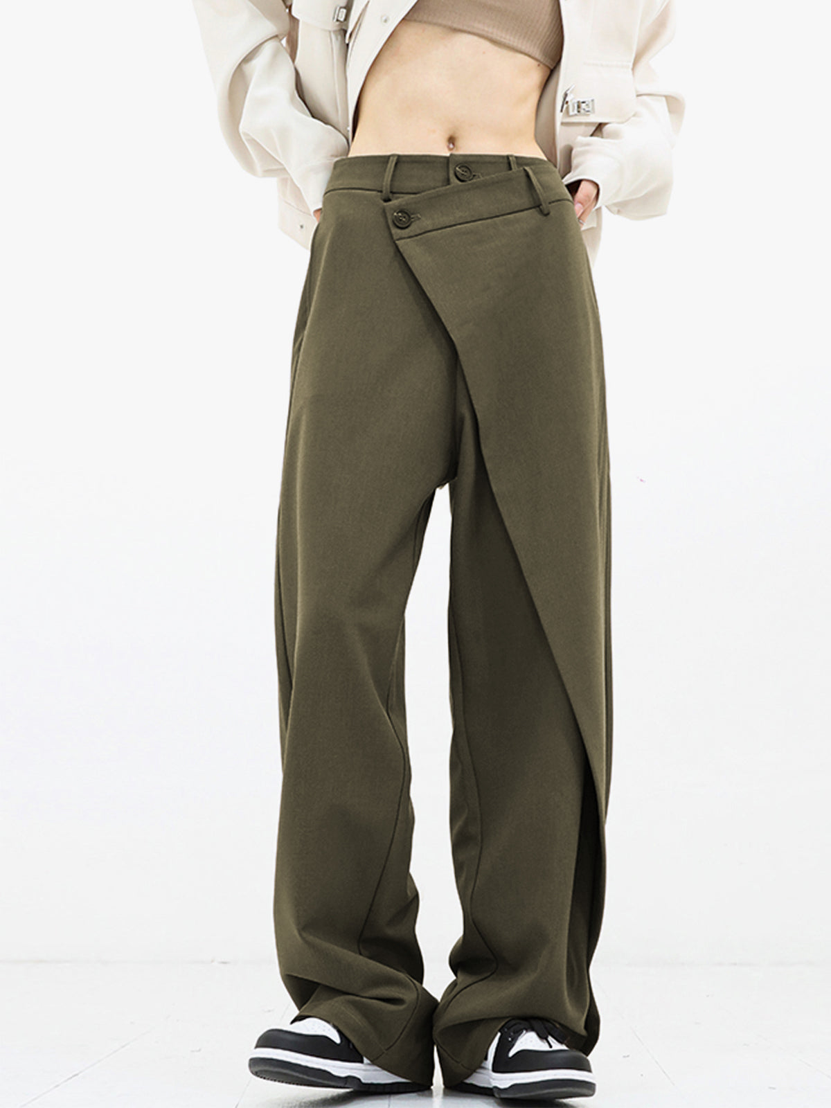 Pauline - Wide leg trousers with asymmetric and overlapping buttons