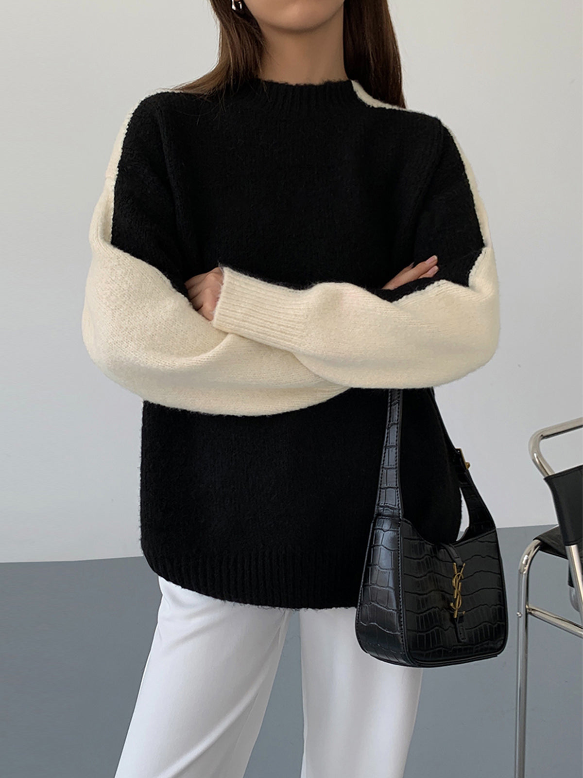 Casual Contrast Color Knit Sweater for women