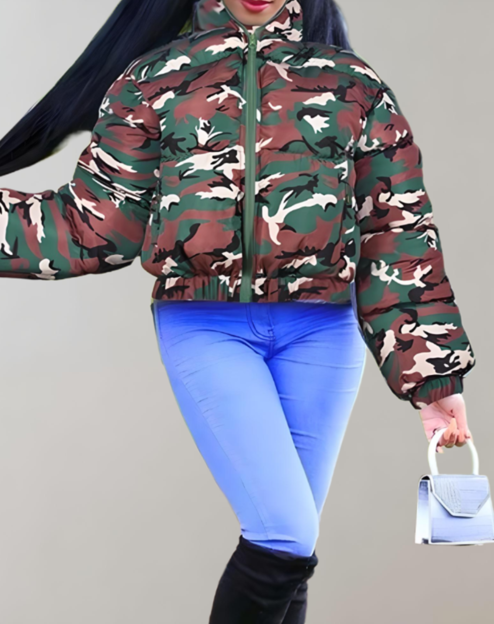 Anna - Warm and thick camouflage winter coat with ribbed sleeves, high neckline and zip closure