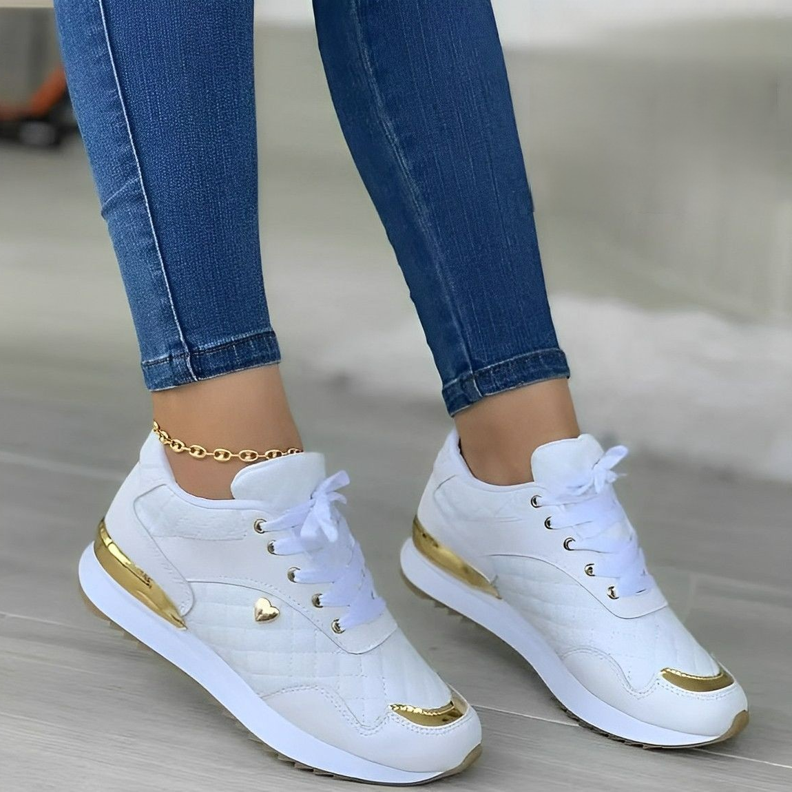 Viviene | Women's sports shoes