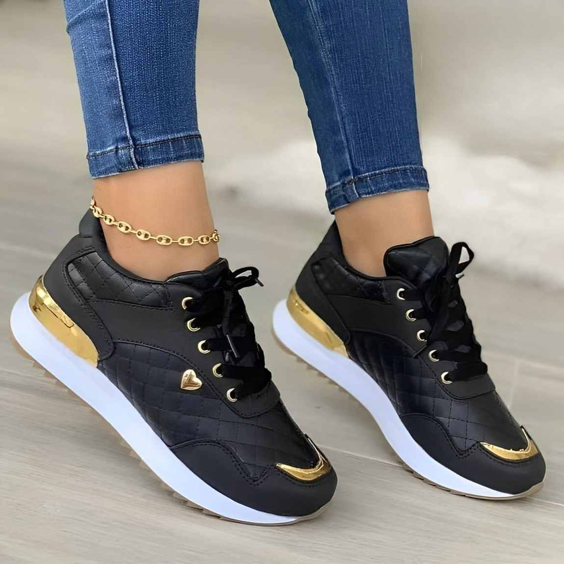 Viviene | Women's sports shoes